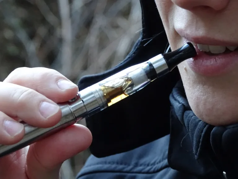 Exploring the Benefits of CBD Vape Pens: Your Guide to Healthier Inhalation